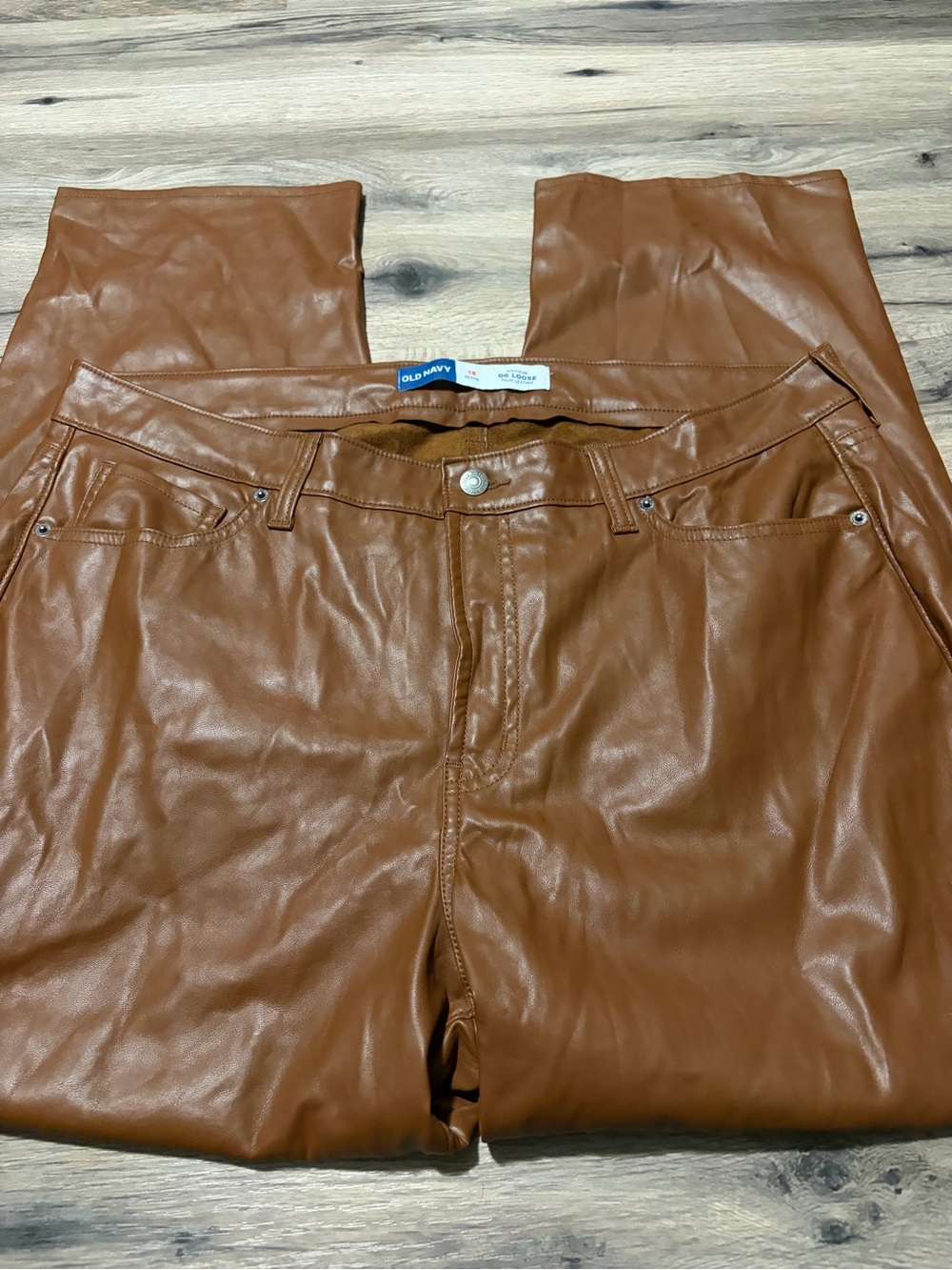 Old Navy Faux-Leather Straight Pants in Cognac Brown